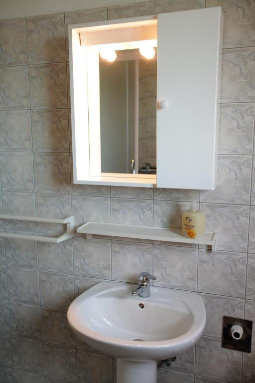 Apartments Irena トロギール エクステリア 写真
